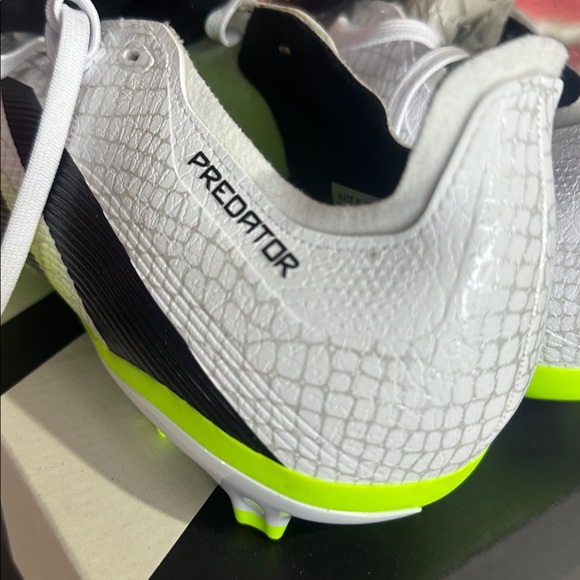 adidas Predator League FT FG/MG Soccer Cleat new in box size 10.5 main image 8